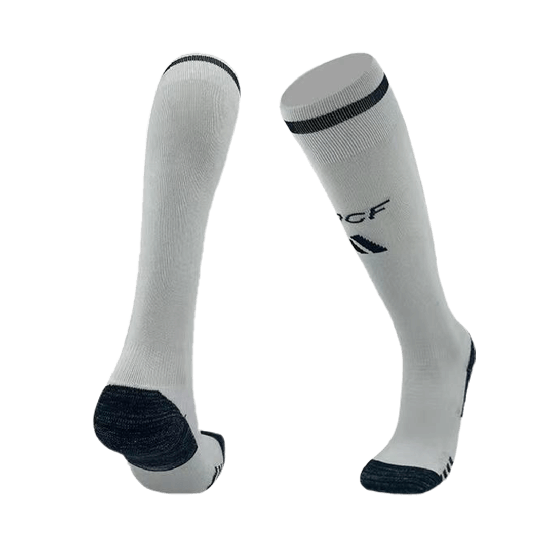 Real Madrid Home  Soccer Jersey Kit(Jersey+Shorts+Socks) 2024/25 Top Soccer Jerseys Store