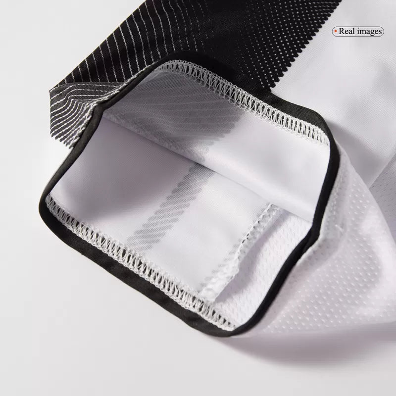 YILDIZ #10 Juventus Home Soccer Jersey 2025/26